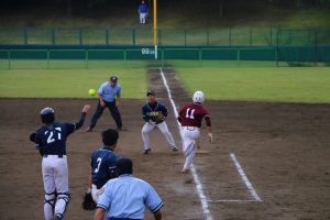 %e7%a7%8b%e5%ad%a3%e3%83%aa%e3%83%bc%e3%82%b0%e3%80%80vs%e5%ad%a6%e8%8a%b8_1800