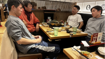 ソフトボール、ティーボールで広がる輪〜早慶戦＆ティーボール交流会〜